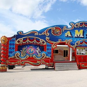 Familles de cirque