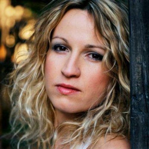 Ana Popovic 1