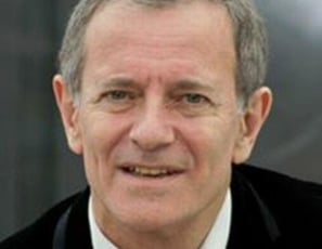Francis Huster
