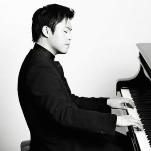 Sunwook Kim