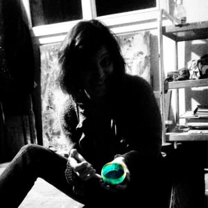 Nessa artiste peintre