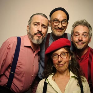 Bernard, chansons rock à bretelles