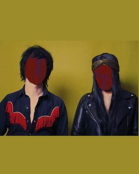 Capsula
