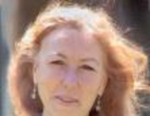 Nicole Pfund