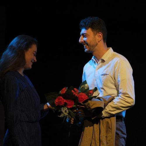 Compagnie De Theatre Taras 5