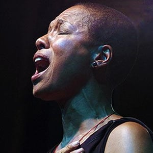 Lisa Simone