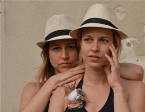 Las Hermanas Caronni