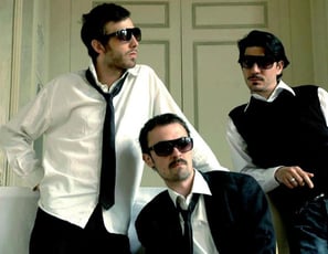 Le Grandiloquent moustache poésie club