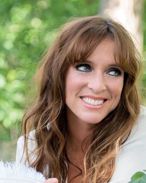 Lynda Lemay