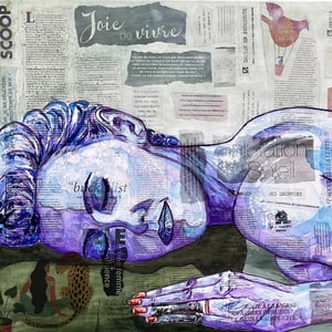 Souffle de douceur, Aimère 2026, Technique mixte, peinture acrylique et collages sur toile H 60 x L 80 cm. « Une invitation au lâcher-prise et à la reconnexion à soi, où la transparence de la couleur et les mots collés célèbrent la lenteur comme une douce alliée. »