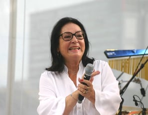 Nana Mouskouri