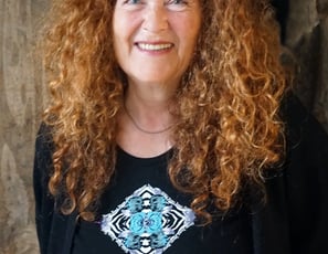 Evelyne Didi
