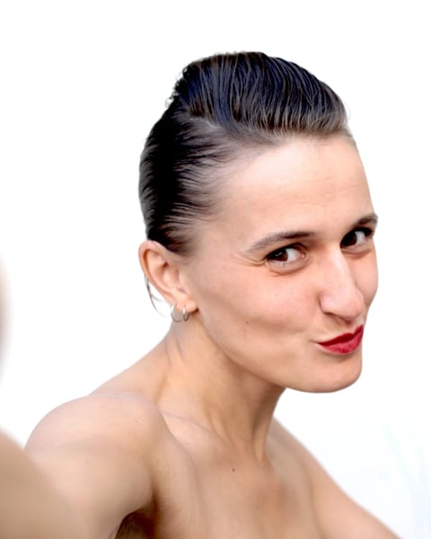 Hortense Belhôte