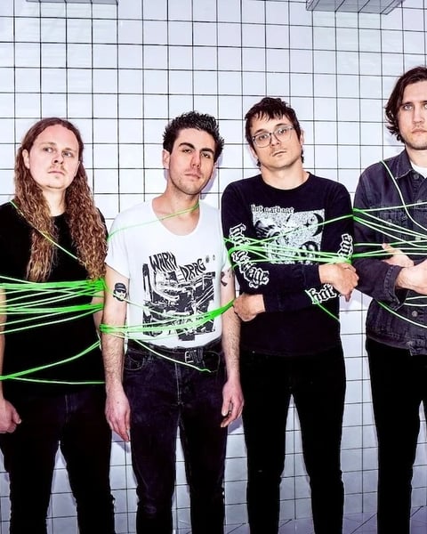 Frankie and the Witch Fingers