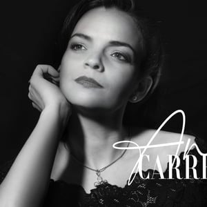 Anne Carrere