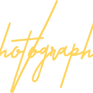PHOTØGRAPH