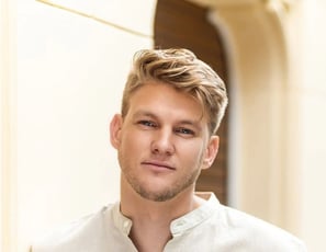 Robin Léon