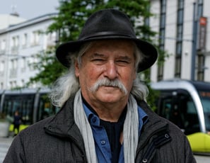 Erik Marchand