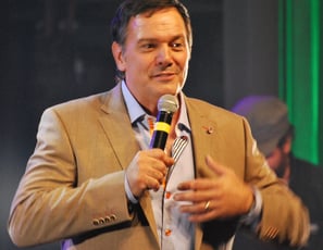 Mario Pelchat