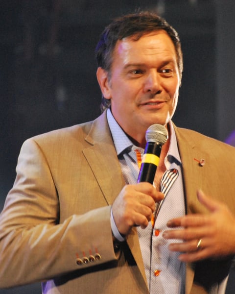 Mario Pelchat