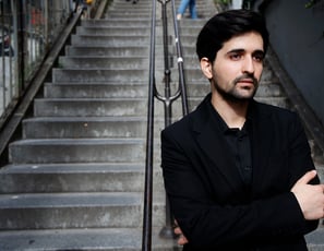 Jorge Gonzalez Buajasan (piano)