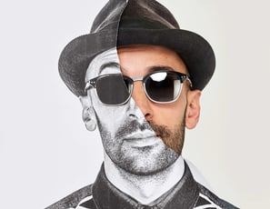 JR