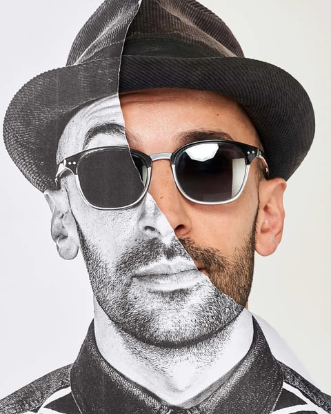 JR