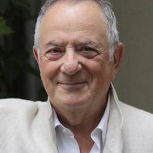 Bruno Abraham-Kremer</dd>
