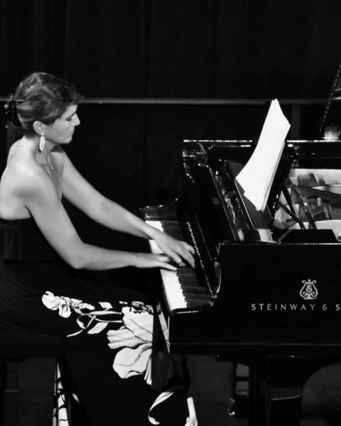 Anna Jbanova