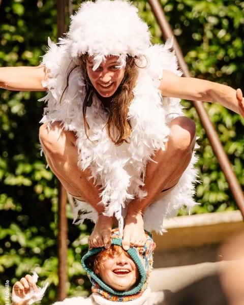 CIE  CIRQUE DES PETITES NATURE