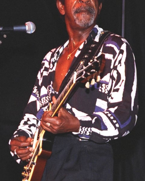 Luther S Allison