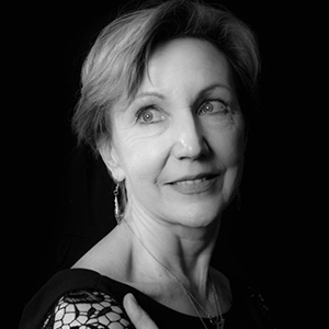 Elena Bonnay