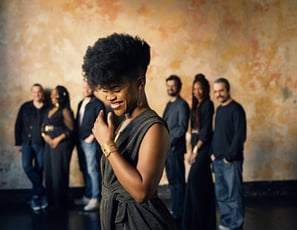Avec ATHÉNA & CHAINS OF SOUL