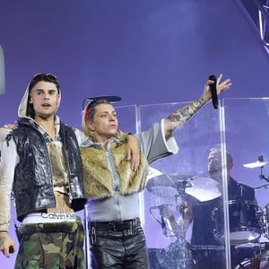 Ca7riel & Paco Amoroso