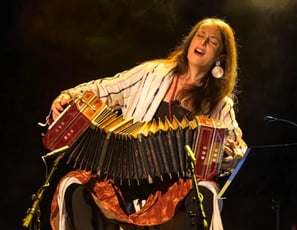 Ninon Valder