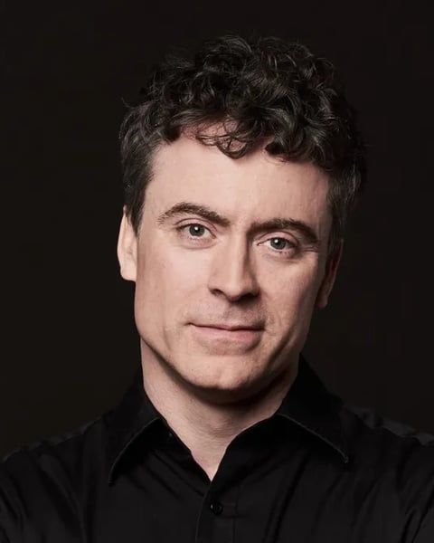 Paul Lewis