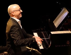 Laurent De Oliveira