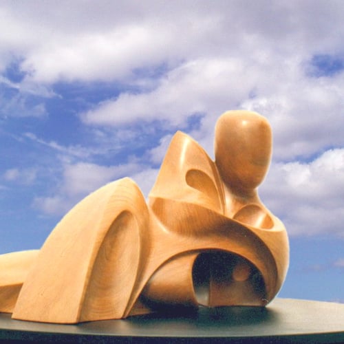 Sculpture Bois Insouciance Prix de la Ville Festival International de Sculpture Ouistreham 1991